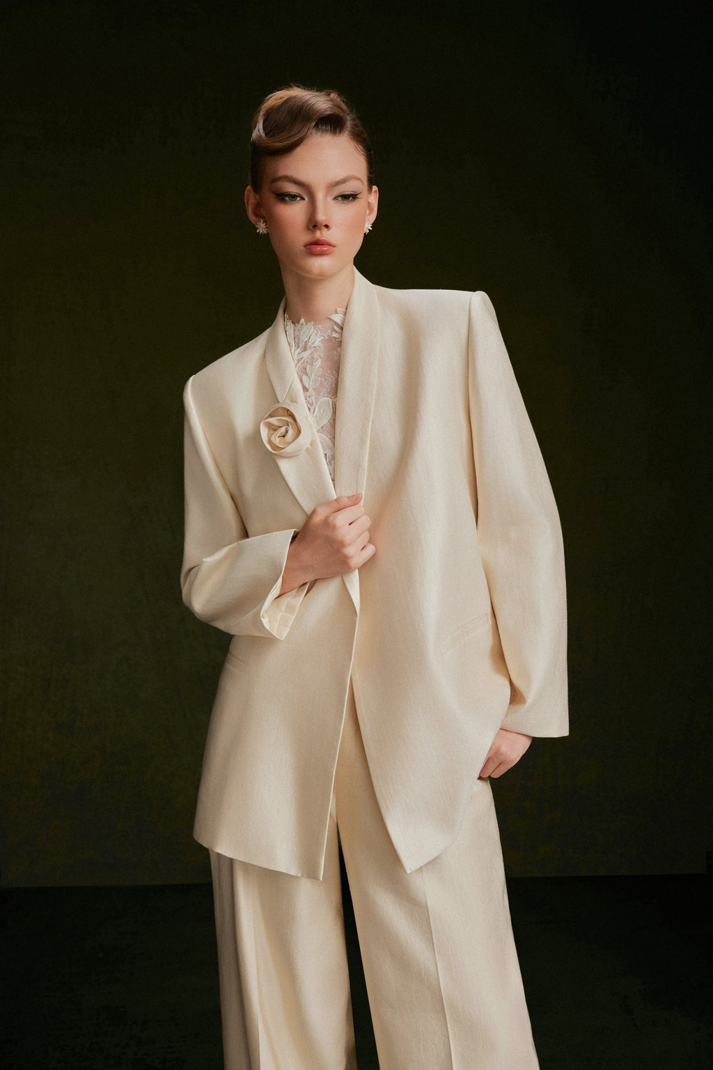 Vontier de Montier Tailored Textured Pants Cream Beige